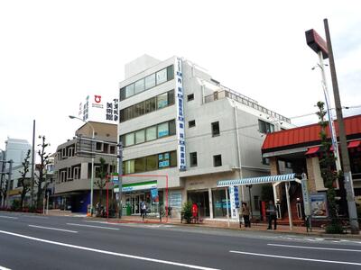 目黒通り面角地の1階路面店舗!!