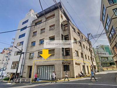 視認性の高い角地の１階路面店、飲食相談可店舗！「恵比寿」駅　徒歩４分、「代官山」駅　徒歩７分「恵比寿西一丁目」５差路交差点の角から２軒目と好立地、！ご内覧も事前予約で可能！お気軽にお申し付けください！